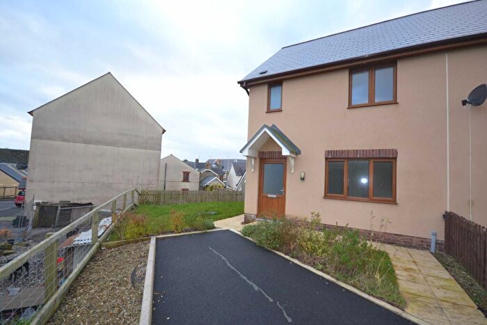 3 Bedroom End Of Terrace House To Rent In Llys Y Brenin, Whitland, North Road, SA34