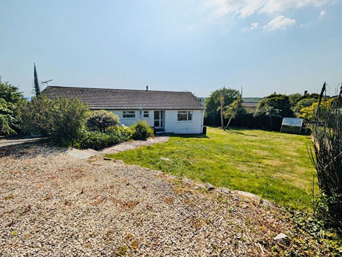 2 Bedroom Bungalow For Sale In Penlee Close, Praa Sands, Penzance, TR20