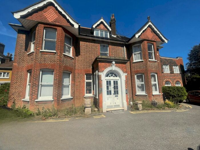 4 Bedroom Flat To Rent In Bridgewater Court, Bridgewater Road, Wembley, Middlesex, HA0