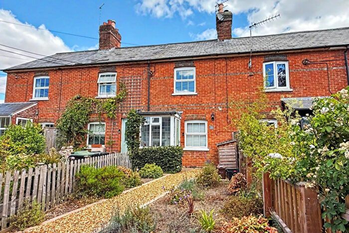 2 Bedroom Terraced House For Sale In Fordingbridge, SP6