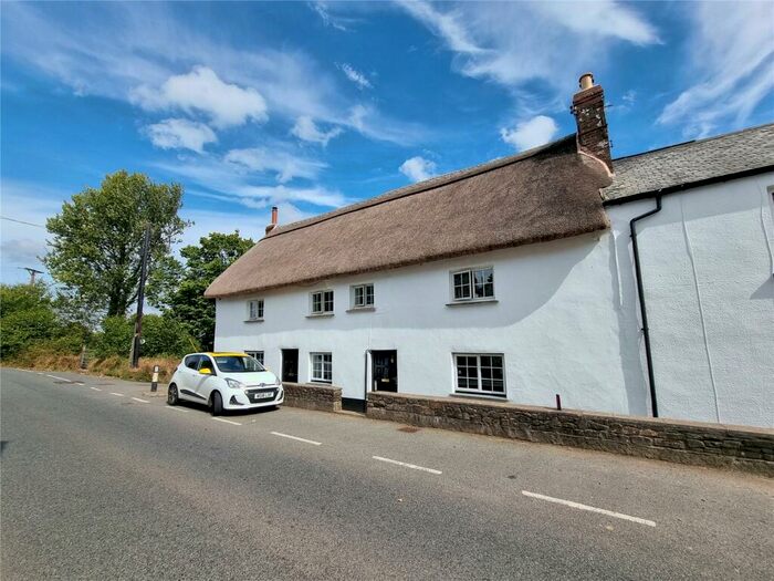 5 Bedroom End Of Terrace House For Sale In Winkleigh, Devon, EX19