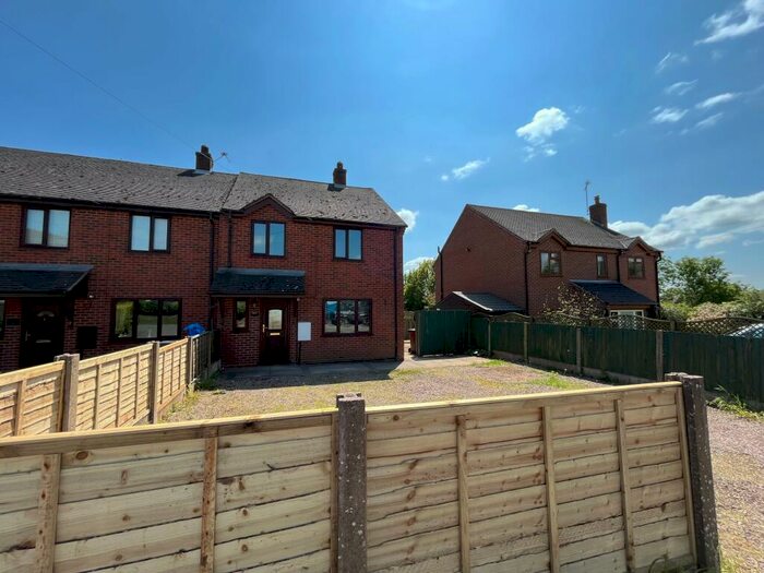 3 Bedroom House To Rent In Lakeside View, Leigh, ST10