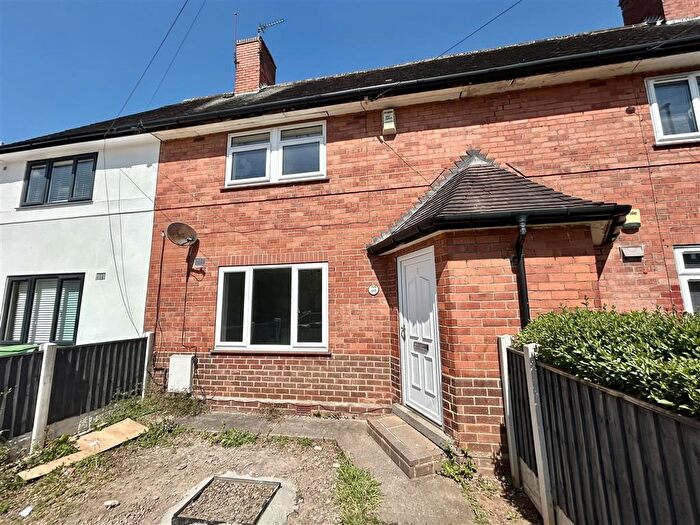 3 Bedroom Property To Rent In Beechdale Road, Nottingham, NG8