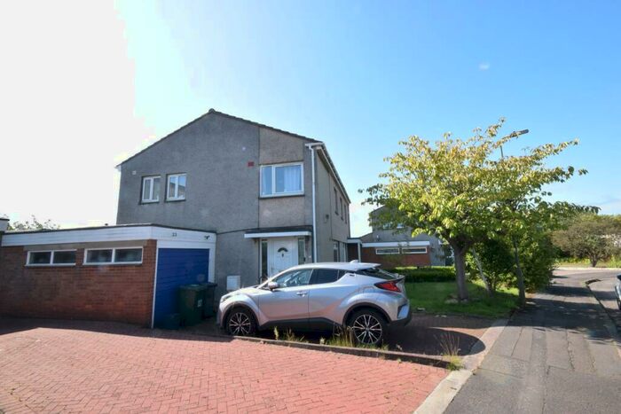 3 Bedroom Apartment To Rent In North Gyle Grove, Edinburgh, Corstorphine, EH12