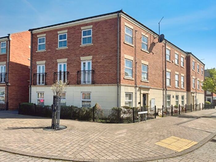 2 Bedroom Flat For Sale In Brass Thill Way, South Shields, NE33