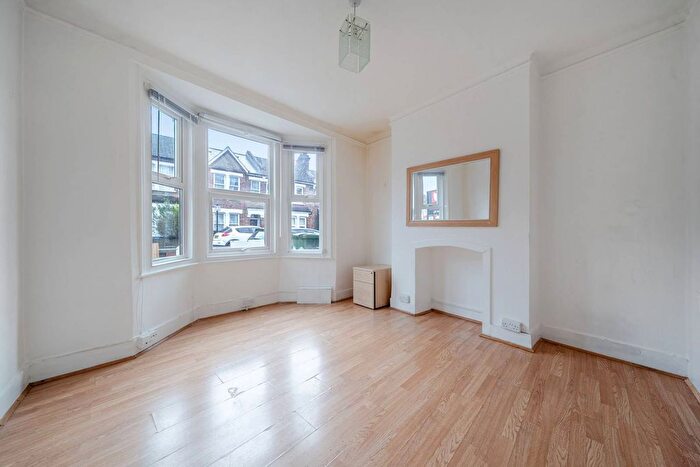 3 Bedroom End Terrace House For Sale In Wearside Road, Ladywell, London, SE13