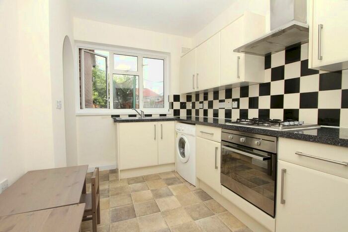 4 Bedroom Semi-Detached House To Rent In Lulworth Drive, Pinner, HA5