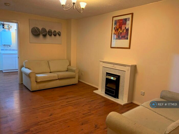 2 Bedroom Terraced House To Rent In Richard House Drive, London, E16