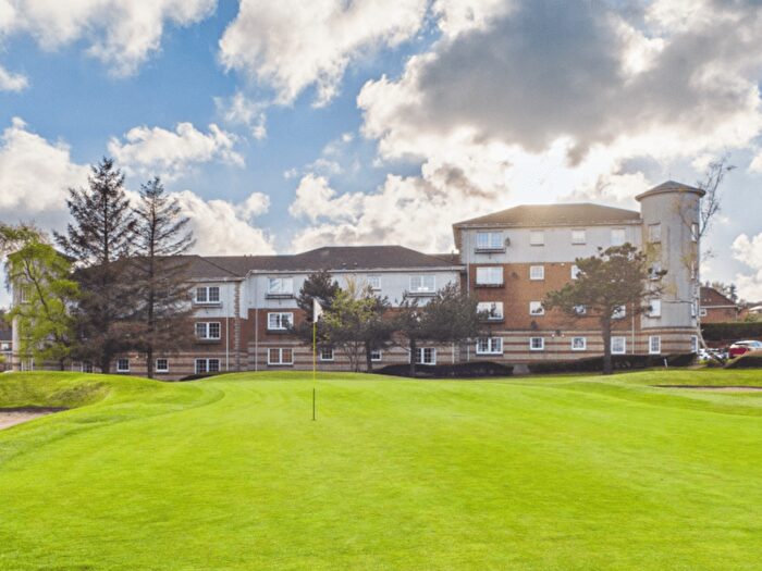 2 Bedroom Flat For Sale In Taylor Green, Deer Park, Livingston, EH54