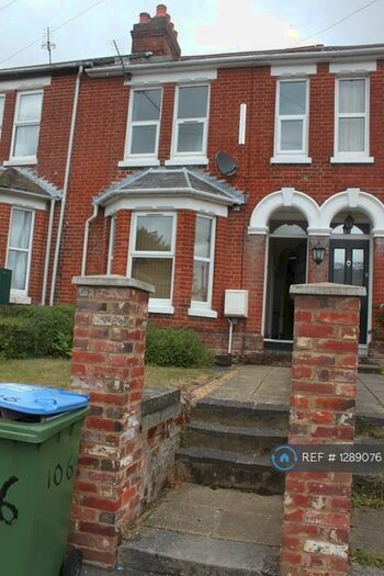 4 Bedroom Terraced House To Rent In Broadlands Road, Southampton, SO17