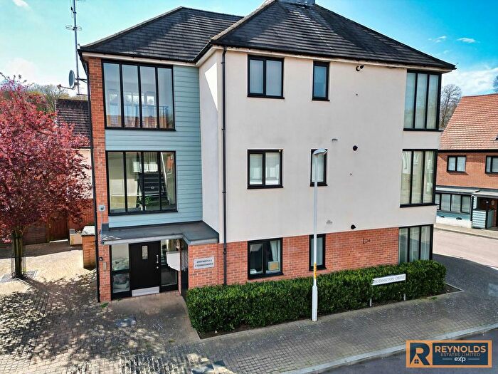 2 Bedroom Flat For Sale In Teddington Drive, Leybourne Chase, West Malling, Kent, ME19