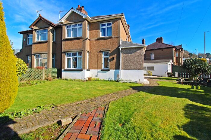 3 Bedroom Semi-Detached House For Sale In Danygraig Drive, Talbot Green, Pontyclun, Rhondda Cynon Taff., CF72