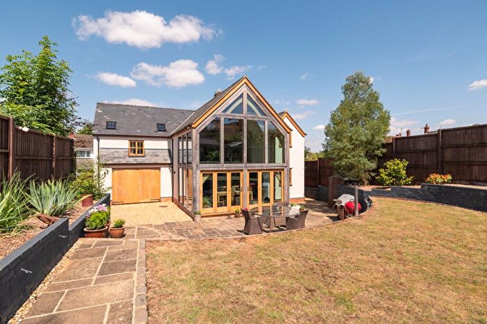 3 Bedroom Detached House For Sale In Court Lane, Stevington, Bedfordshire, MK43