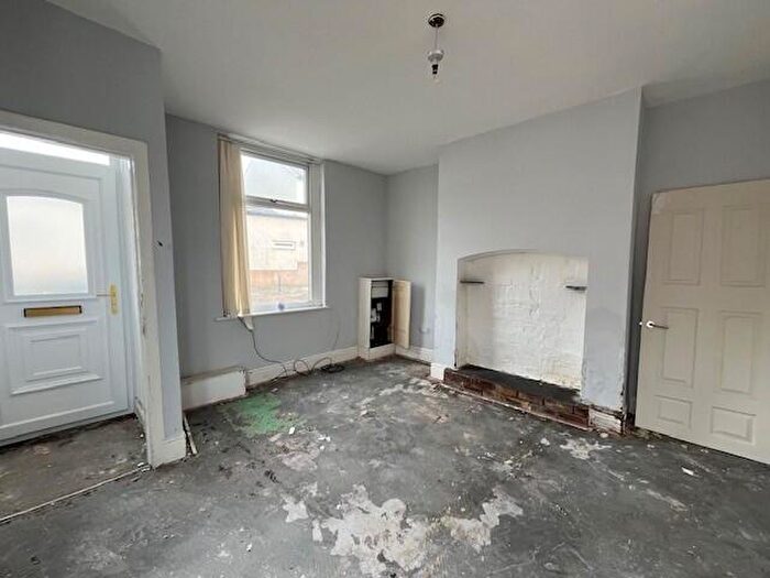 2 Bedroom End Of Terrace House For Sale In Chester Road, Blackpool, Lancashire, FY3