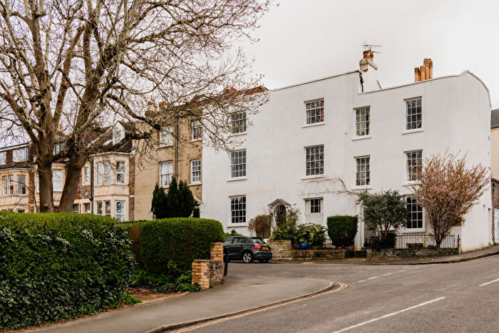 3 Bedroom Terraced House For Sale In Cotham Vale, Bristol, Somerset, BS6
