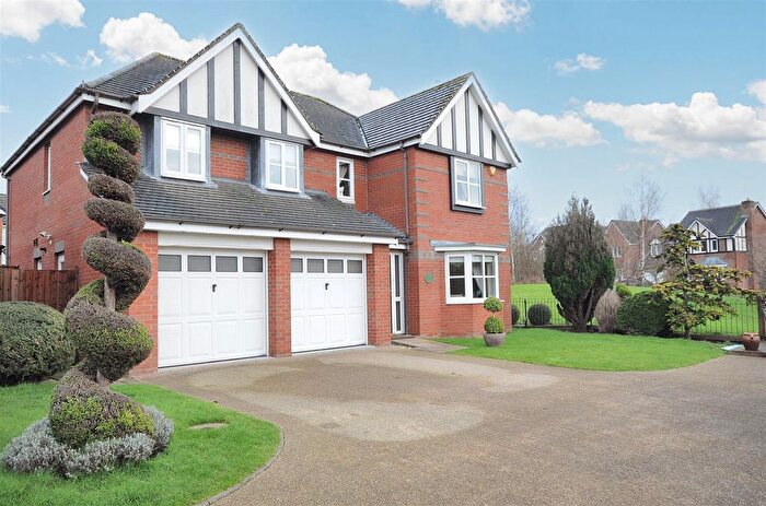 5 Bedroom Detached House For Sale In Bentley Close, Stone, ST15
