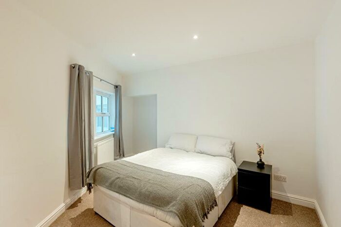 2 Bedroom Apartment To Rent In Taylors Bank - City Centre, BS1