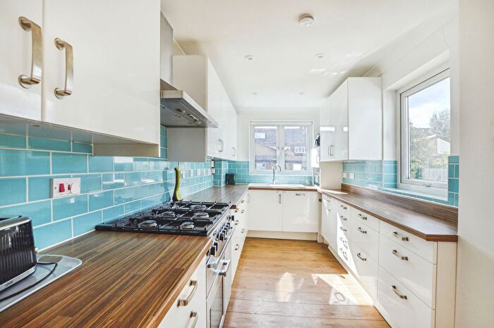 4 Bedroom Terraced House To Rent In Park Drive, London, W3