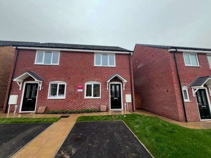 2 Bedroom Semi-Detached House To Rent In Field Drive, Hubbards Walk, Louth, LN11