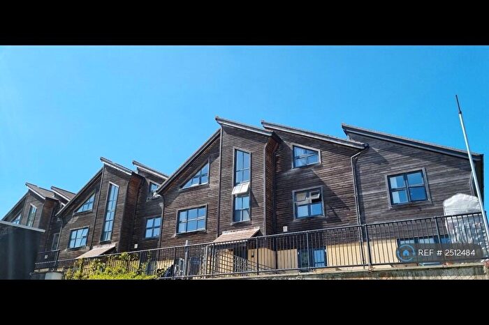 2 Bedroom Flat To Rent In Salisbury House, Bristol, BS6