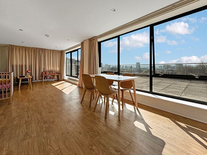 1 Bedroom Flat To Rent In Victoria House, Victoria Street, Sheffield, S3