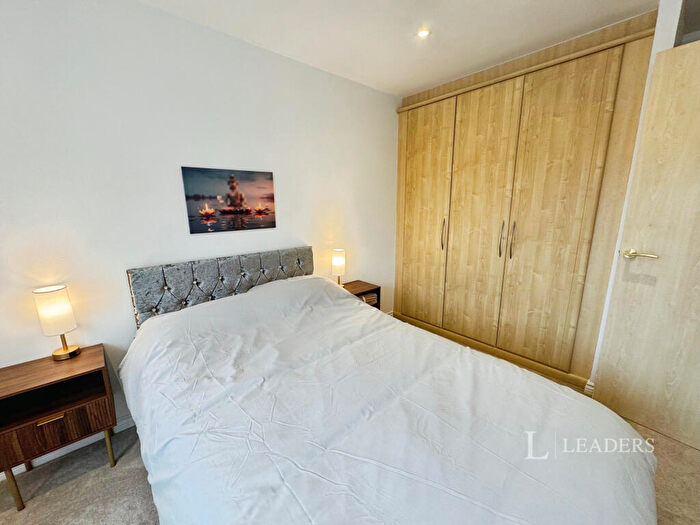 1 Bedroom Apartment To Rent In Boulevard House, BN1
