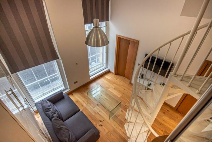 2 Bedroom Apartment To Rent In Eb Murton House, Grainger Street, Newcastle Upon Tyne, Tyne And Wear, NE1
