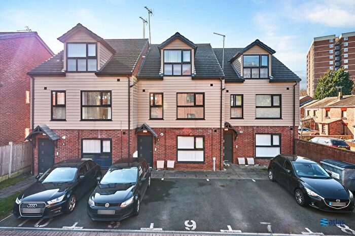 2 Bedroom Maisonette For Sale In Rodick Street, Woolton, L25