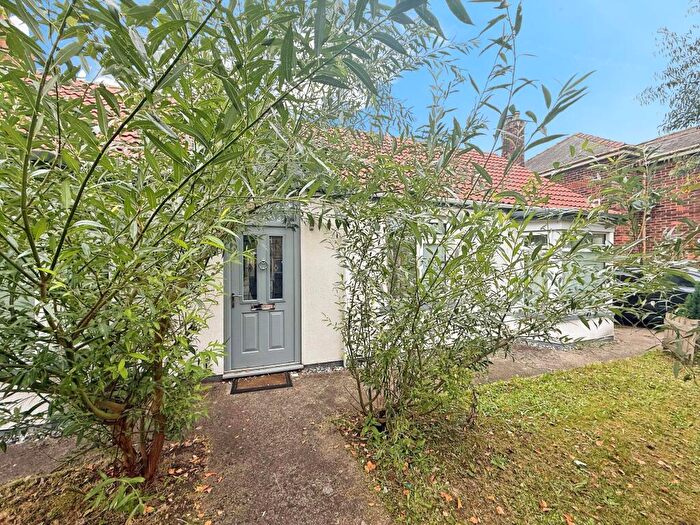 3 Bedroom Bungalow To Rent In Grammar School Road, Brigg, DN20