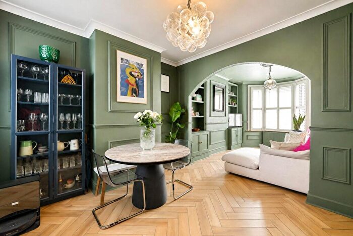 2 Bedroom Terraced House For Sale In Tweedmouth Road, London, E13