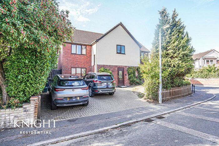 4 Bedroom Detached House For Sale In Harvest End, Stanway, Colchester, CO3