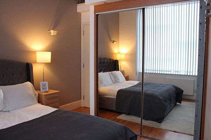 1 Bedroom Flat To Rent In Dingley Road, Old Street, London, EC1V