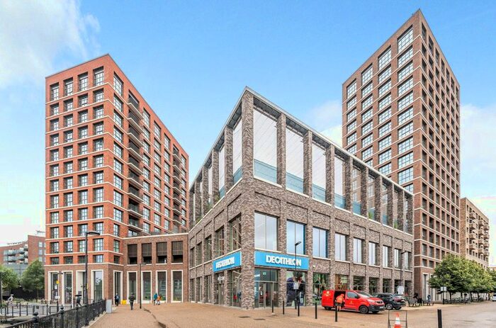 Studio To Rent In Maritime Street, London, SE16