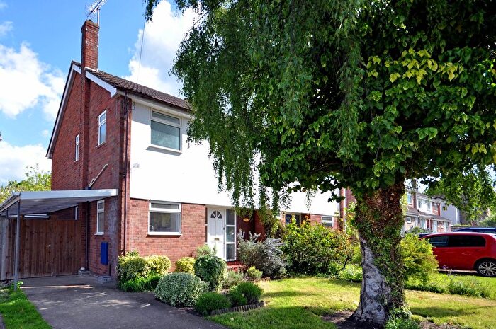 3 Bedroom Semi Detached House To Rent In Vineries Close, Leckhampton, Cheltenham, GL53