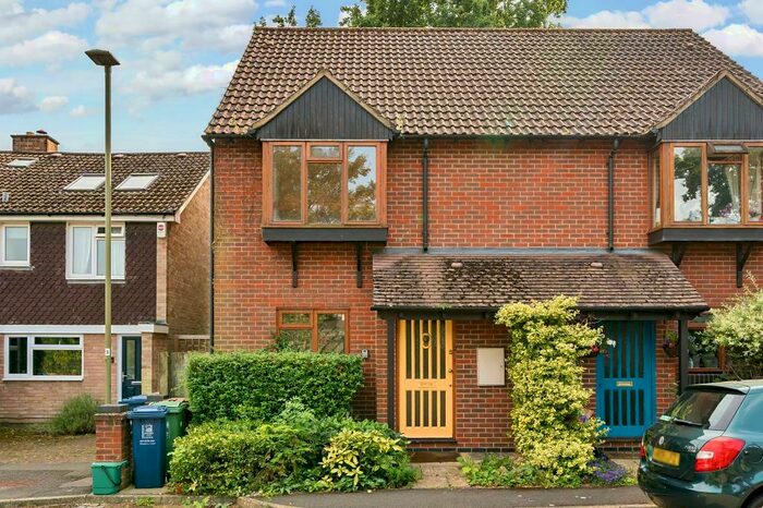 2 Bedroom End Of Terrace House To Rent In Bourne Close, North Oxford, OX2