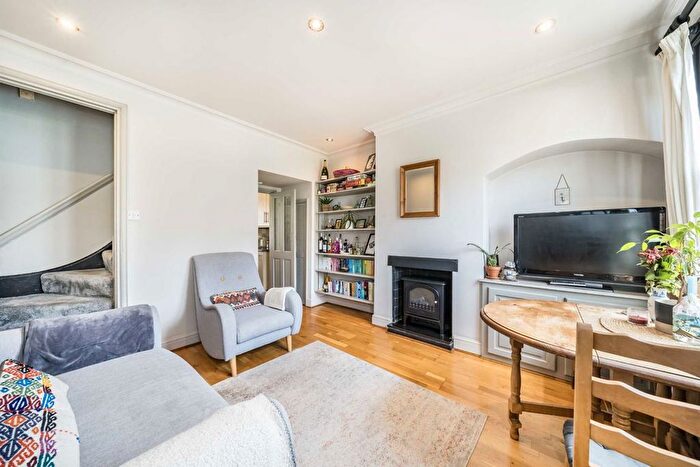 2 Bedroom Terraced House To Rent In Cowick Road, London, SW17