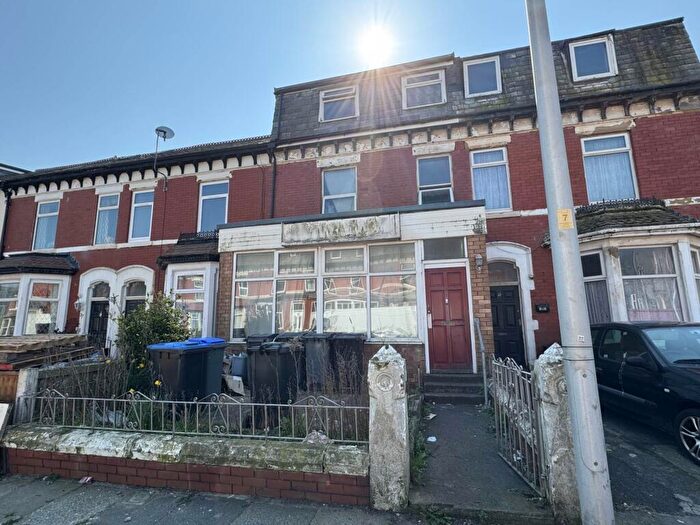 5 Bedroom Block Of Apartments For Sale In Northumberland Avenue, Blackpool, FY2