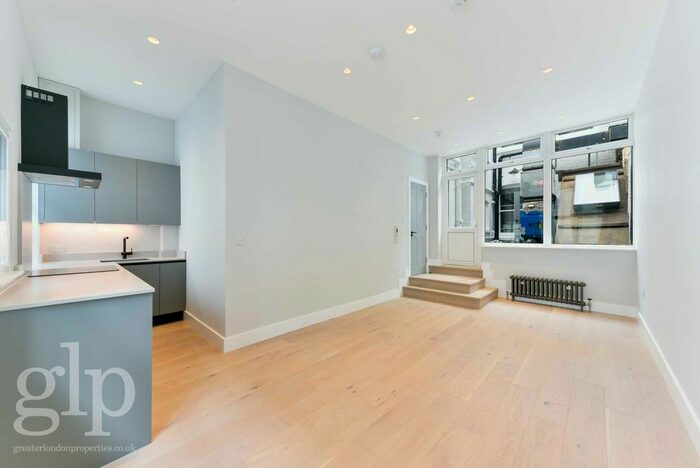 Studio To Rent In Duck Lane, Soho, W1F