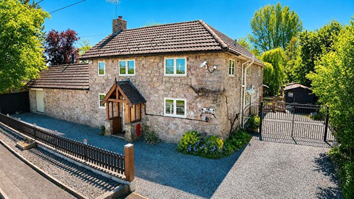 3 Bedroom Cottage For Sale In Maesbrook, Oswestry, SY10