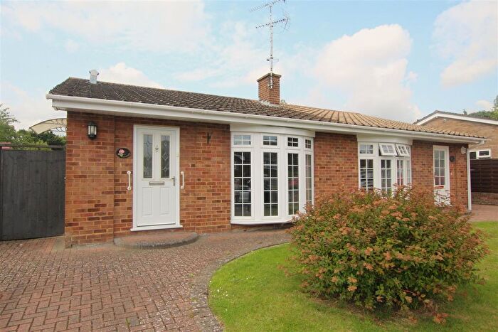 2 Bedroom Bungalow To Rent In Priory Mead, Doddinghurst, Brentwood, CM15