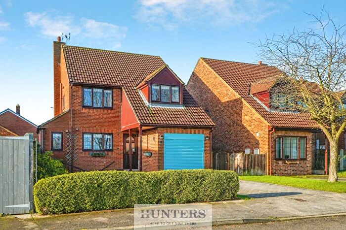 4 Bedroom Detached House For Sale In Friars Meadow, Selby, YO8