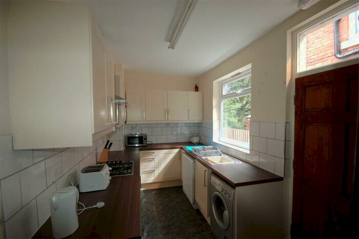 5 Bedroom Terraced House To Rent In Pershore Road Selly Oak, B29