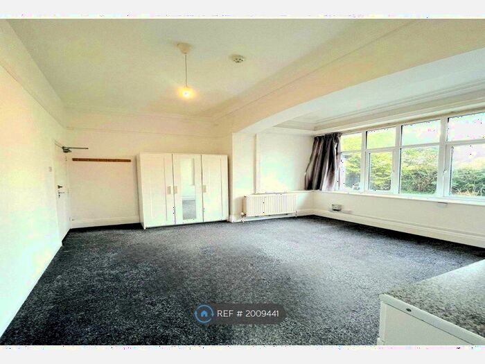 1 Bedroom Flat To Rent In Queens Park Gardens&#;, Bournemouth, BH8