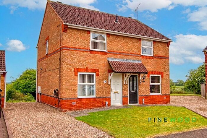 2 Bedroom Semi-Detached House For Sale In Chatsworth Road, Creswell, S80