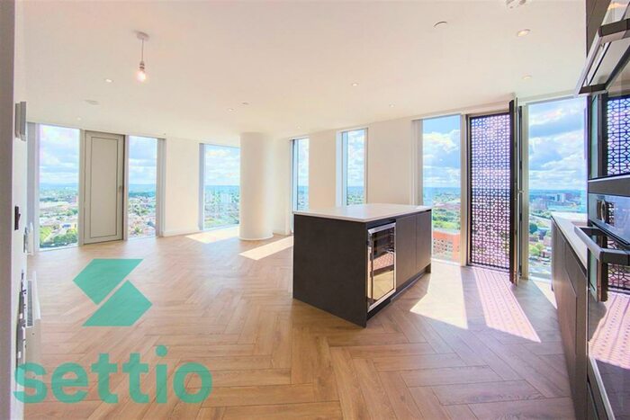 2 Bedroom Apartment To Rent In Elizabeth Tower, M15