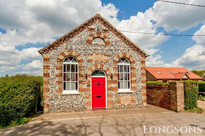 3 Bedroom Detached House For Sale In North Street, Great Dunham, PE32