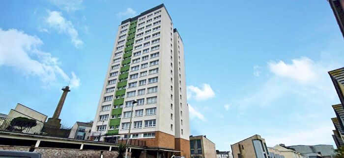 2 Bedroom Flat For Sale In Lynher House, Curtis Street, Devon, PL1