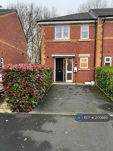 2 Bedroom Terraced House To Rent In Hemlock Way, Manchester, M9