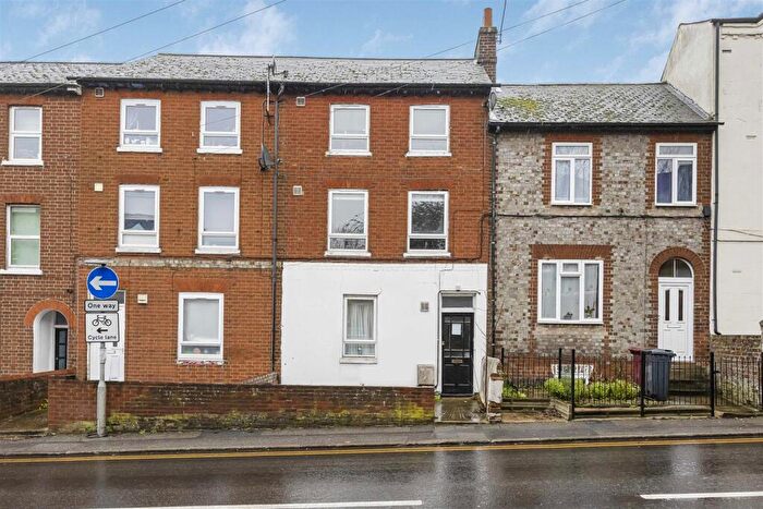 6 Bedroom Town House For Sale In Southampton Street, Reading, RG1