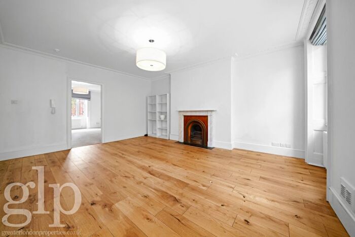 1 Bedroom Flat To Rent In Gower Street, Bloomsbury, WC1E